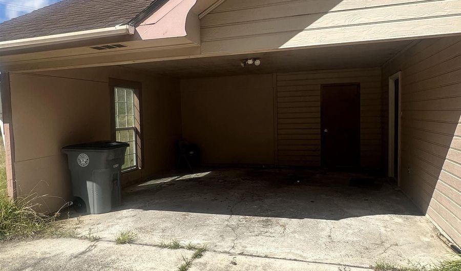 4502 Fausse Dr, Baker, LA 70714 - 4 Beds, 2 Bath
