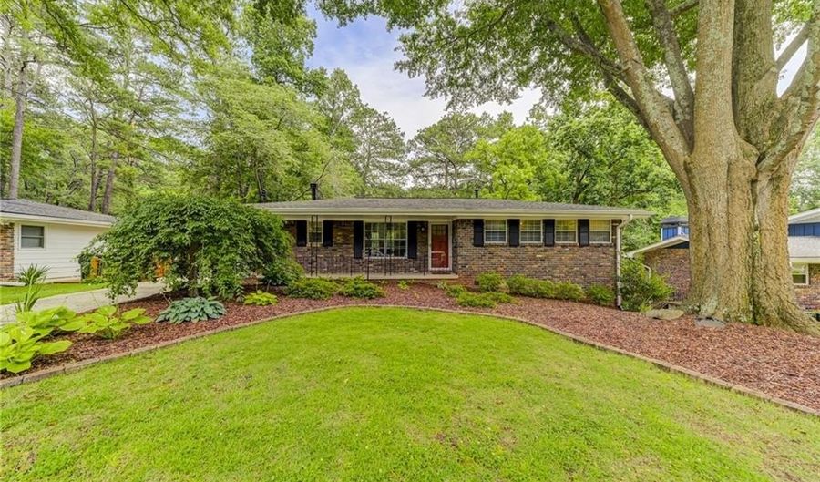 2423 Woodacres Rd NE, Atlanta, GA 30345 - 3 Beds, 3 Bath