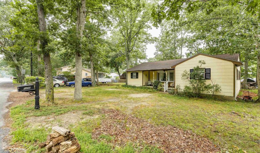 506 Hand, Cape May Court House, NJ 08210 - 4 Beds, 2 Bath