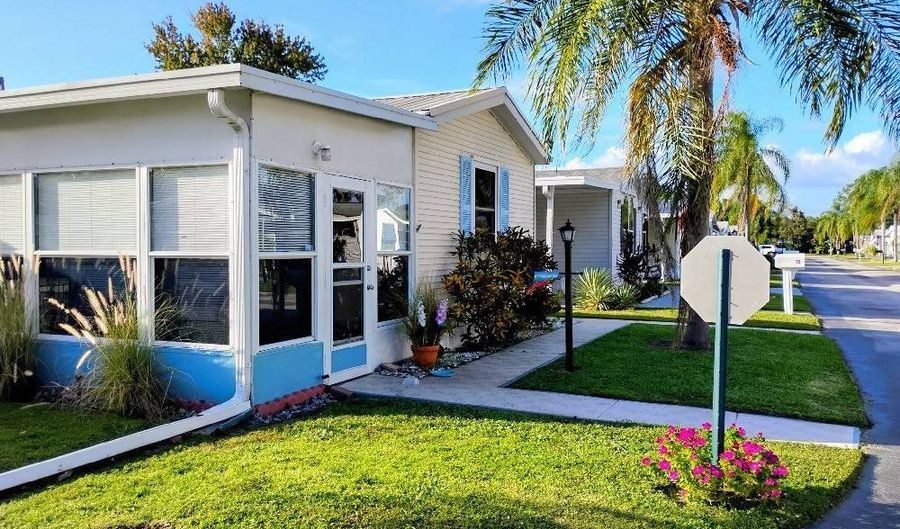 80 Los Palms, Auburndale, FL 33823 - 2 Beds, 2 Bath