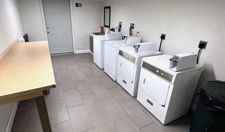 167 M St 3F, Boston, MA 02127 - 1 Beds, 1 Bath