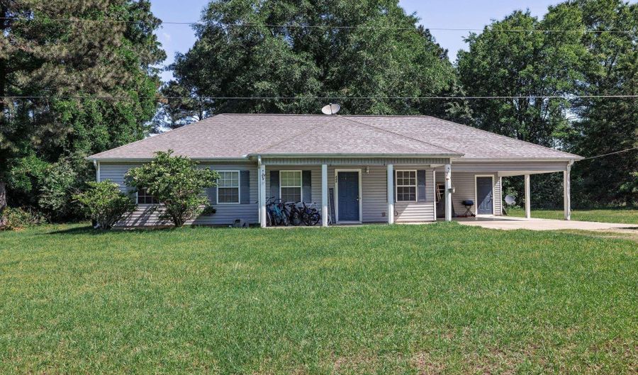 244 Church Dr, Arkadelphia, AR 71923 - 4 Beds, 2 Bath
