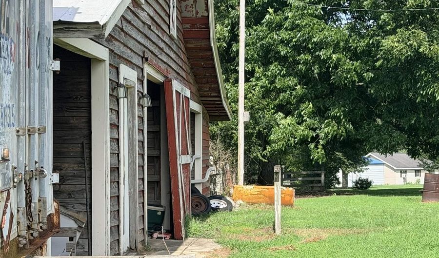 3 7 S Broad St, Albertville, AL 35950 - 0 Beds, 0 Bath