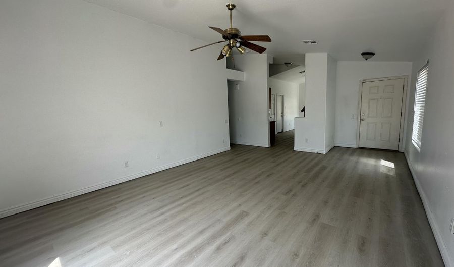 1203 W KESLER Ln, Chandler, AZ 85224 - 3 Beds, 2 Bath