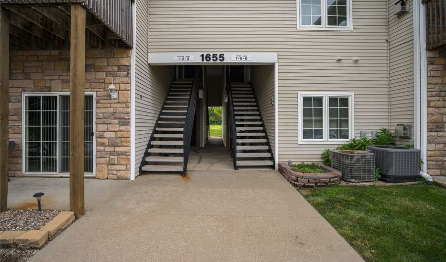 1655 34th Ave SW 3, Altoona, IA 50009 - 3 Beds, 2 Bath