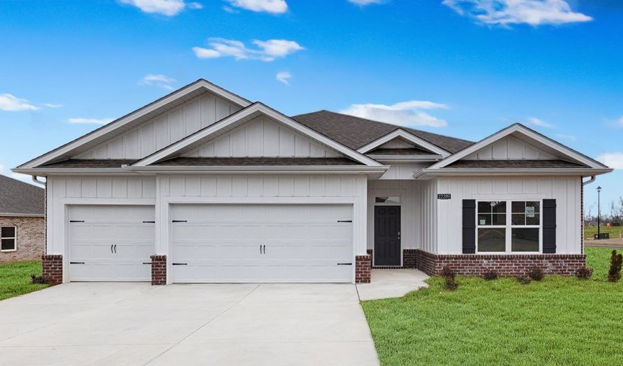 23292 WORCESTER Ln, Athens, AL 35613 - 4 Beds, 3 Bath