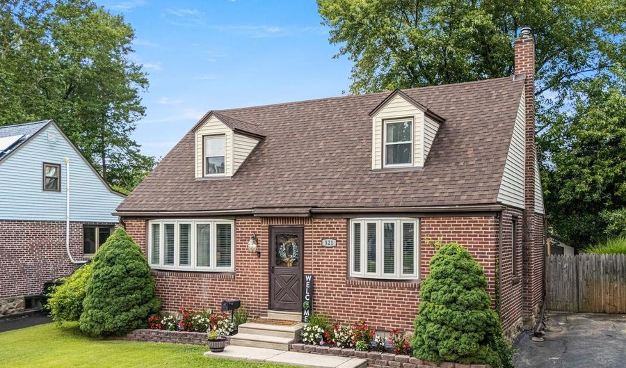 321 E RIVELY Ave, Aldan, PA 19018 - 3 Beds, 2 Bath
