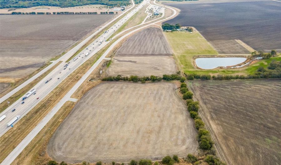 S I-35, Abbott, TX 76621 - 0 Beds, 0 Bath