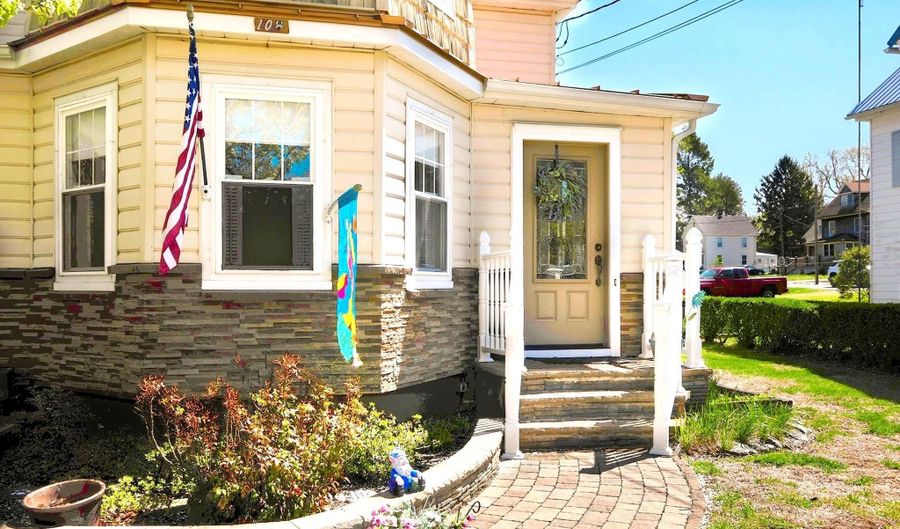 104 MAIN St, Betterton, MD 21610 - 4 Beds, 2 Bath