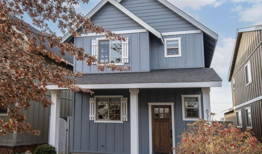 63117 De Haviland Ct, Bend, OR 97701 - 3 Beds, 3 Bath