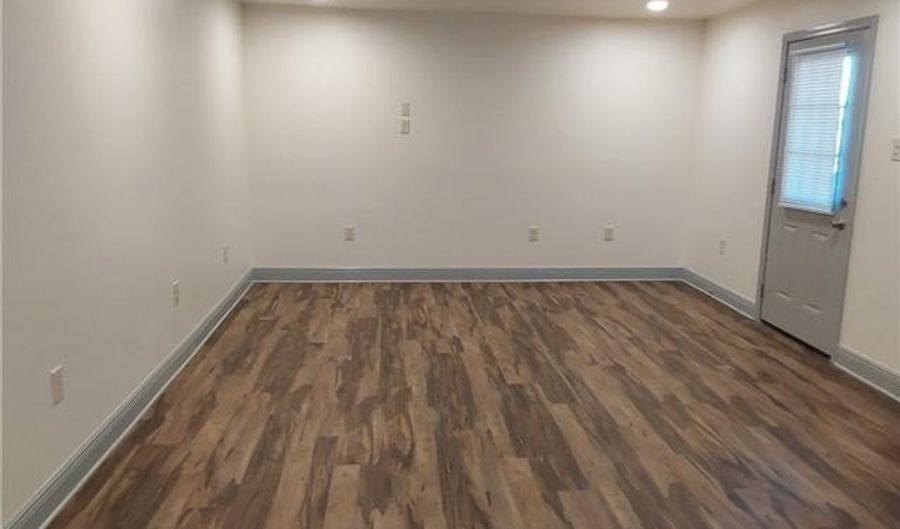 1414 ALEXANDER Ave D, Arabi, LA 70032 - 2 Beds, 2 Bath