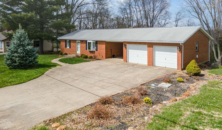 1306 Poplar Ridge Rd, Alexandria, KY 41001 - 3 Beds, 2 Bath