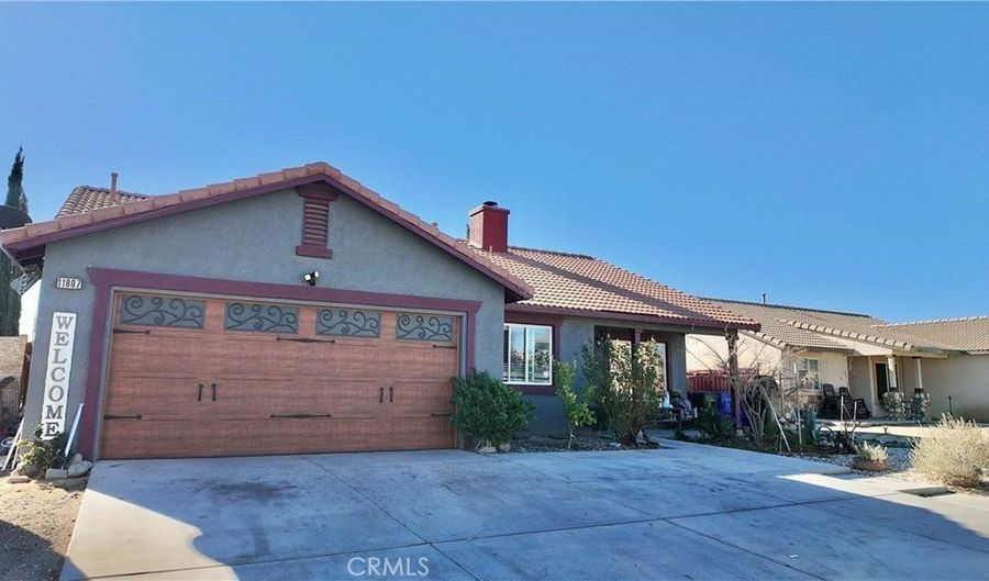 11807 Lupin Rd, Adelanto, CA 92301 - 3 Beds, 2 Bath