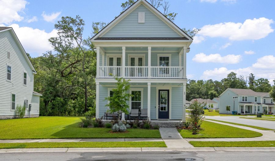 60 Backwater St, Port Royal, SC 29906 - 4 Beds, 3 Bath
