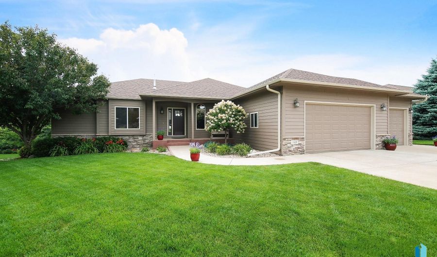 1809 W Ashton Trl, Brandon, SD 57005 - 4 Beds, 3 Bath