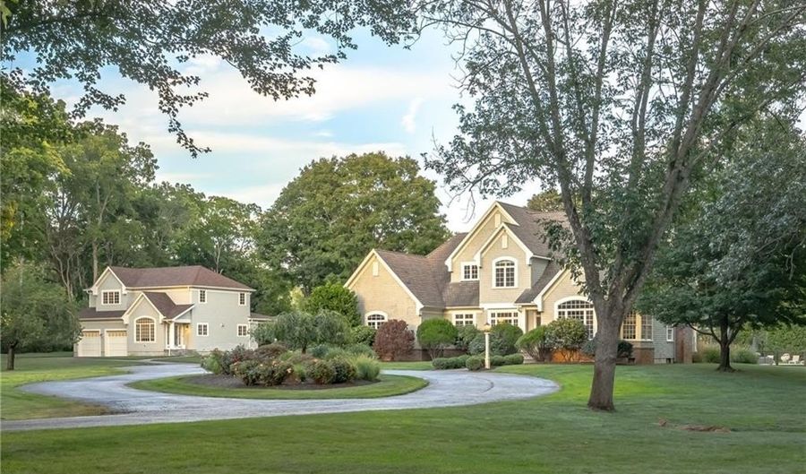 50 Kenyon Ave, East Greenwich, RI 02818 - 7 Beds, 7 Bath