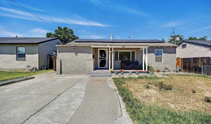 7 Lawrence Ave, Antioch, CA 94509 - 3 Beds, 2 Bath