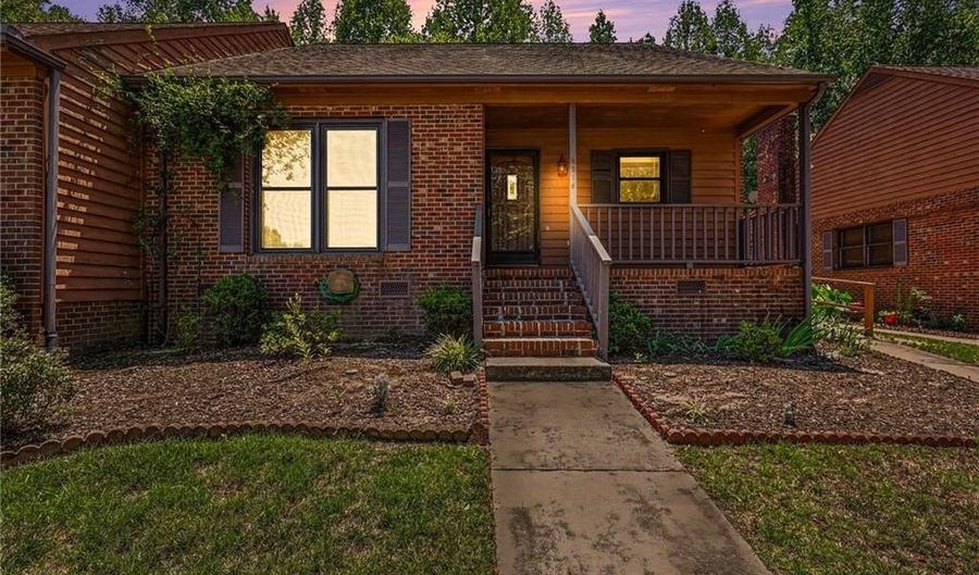 5214 Creekwood Dr, Archdale, NC 27263 - 3 Beds, 3 Bath