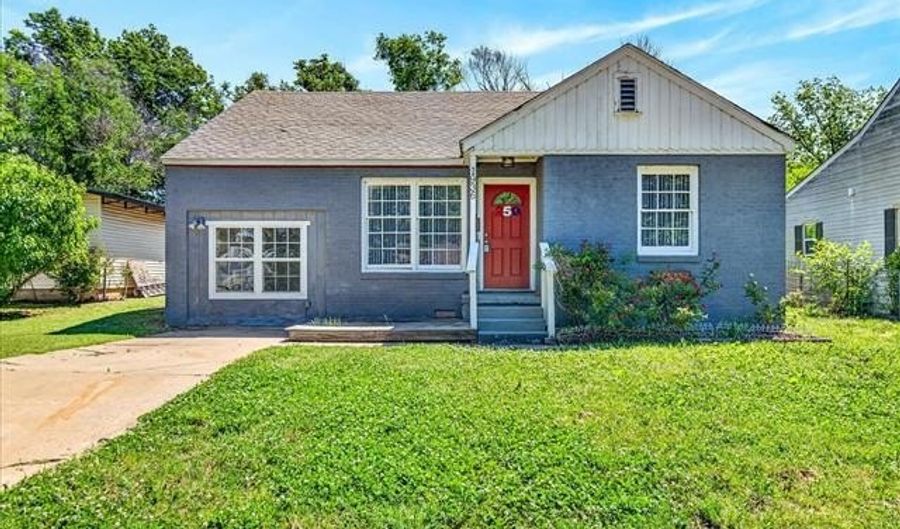 1936 S Johnstone Ave, Bartlesville, OK 74003 - 2 Beds, 2 Bath