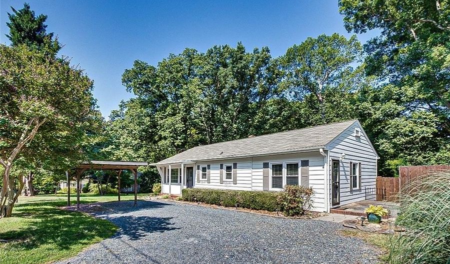 910 Bray Blvd, Asheboro, NC 27205 - 2 Beds, 1 Bath