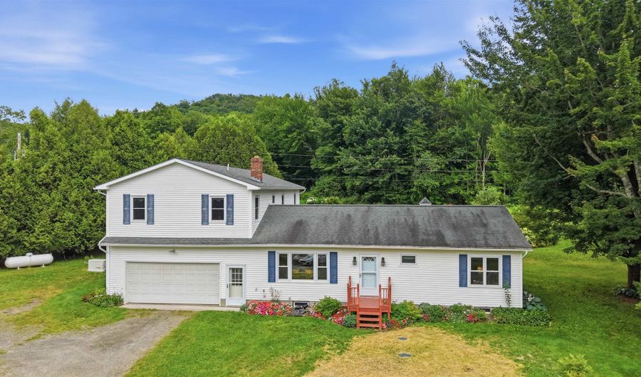 344 VT RT 15, Cambridge, VT 05444 - 4 Beds, 4 Bath