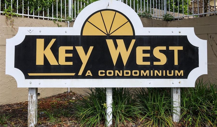 694 SEABROOK Ct 101, Altamonte Springs, FL 32714 - 2 Beds, 3 Bath