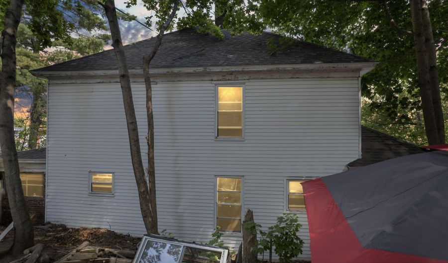 5 Higgins St, Augusta, ME 04330 - 3 Beds, 2 Bath