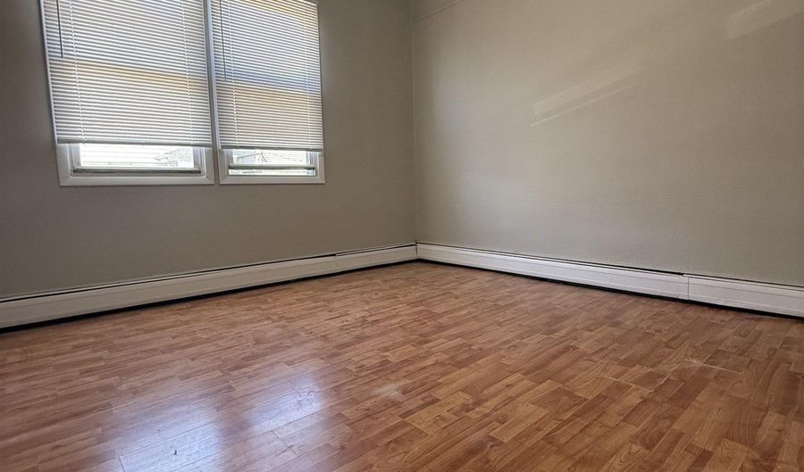 153 W 20TH St, Bayonne, NJ 07002 - 2 Beds, 1 Bath