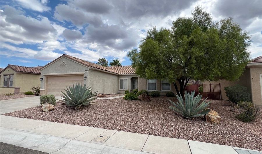 2609 Arimo Dr, Henderson, NV 89052 - 2 Beds, 2 Bath