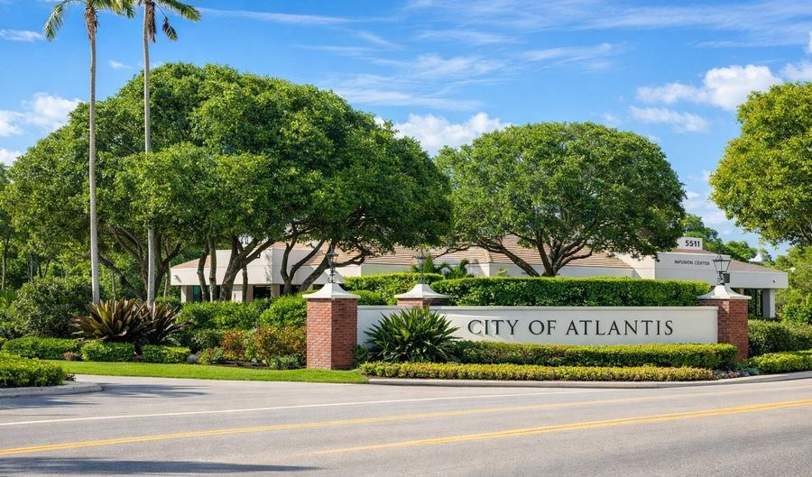 423 Pine Tree Ct 23, Atlantis, FL 33462 - 2 Beds, 2 Bath