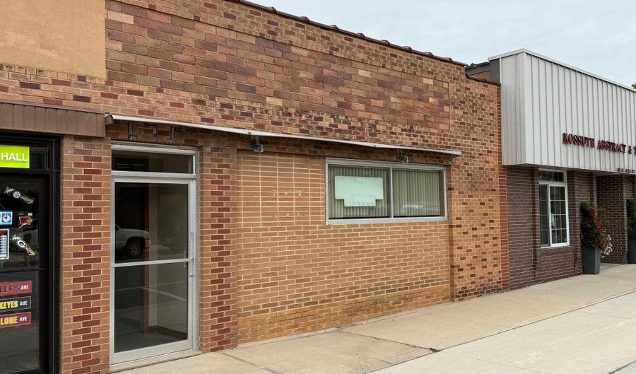 111 N Hall St, Algona, IA 50511 - 0 Beds, 0 Bath