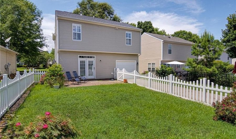 176 Town Park Dr, Advance, NC 27006 - 3 Beds, 3 Bath