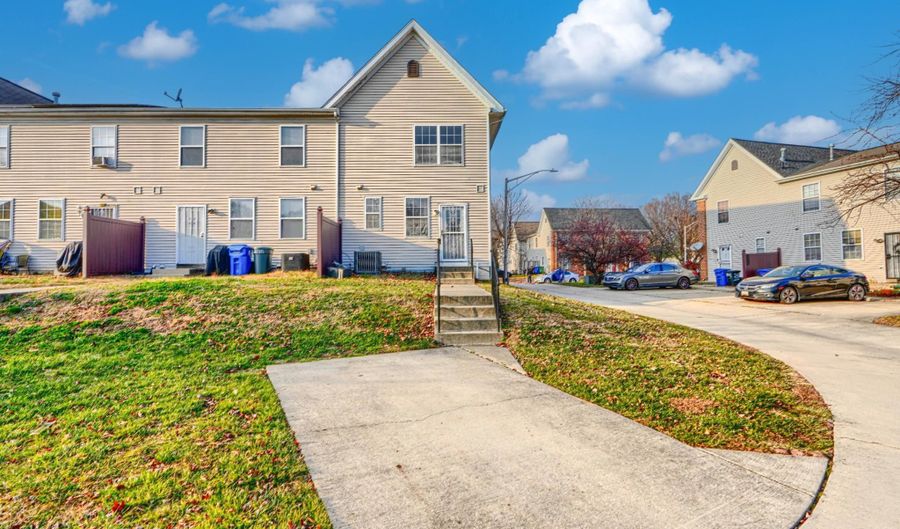 703 GEORGE St, Baltimore, MD 21201 - 4 Beds, 4 Bath