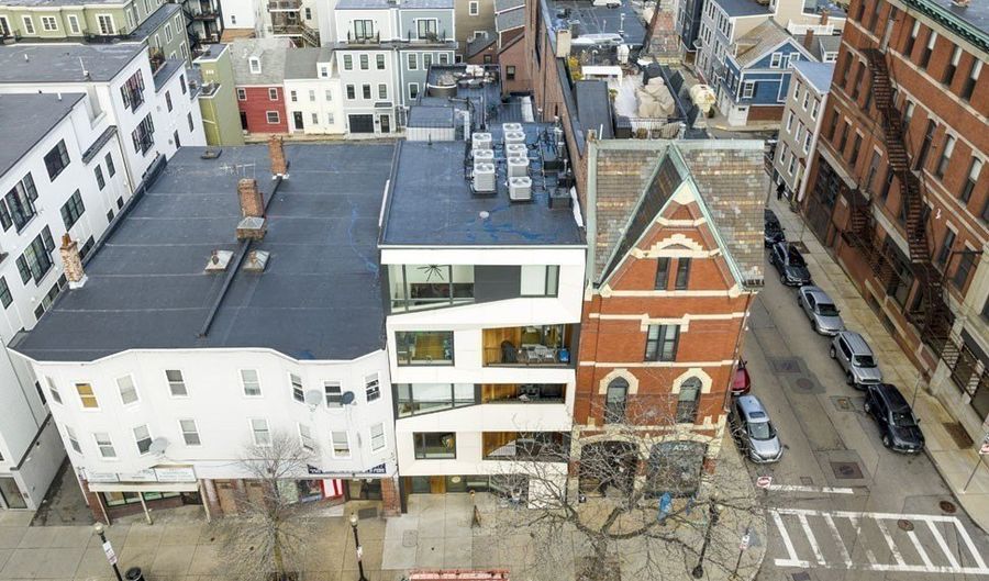 362-364 W Broadway 2, Boston, MA 02127 - 2 Beds, 2 Bath