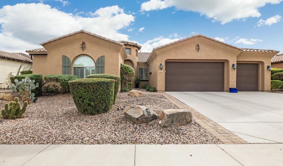 3291 E CHERRYWOOD Pl, Chandler, AZ 85249 - 3 Beds, 3 Bath