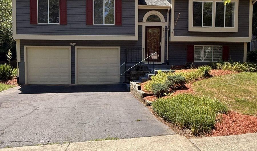 13514 STEEPLECHASE Dr, Bowie, MD 20715 - 5 Beds, 3 Bath
