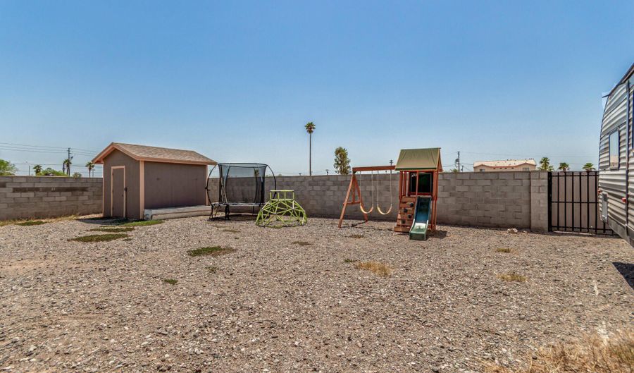 9815 W CAMELIA Dr, Arizona City, AZ 85123 - 4 Beds, 2 Bath