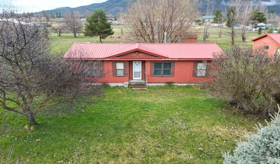 19495 Moonlight Dr, Frenchtown, MT 59834 - 3 Beds, 2 Bath