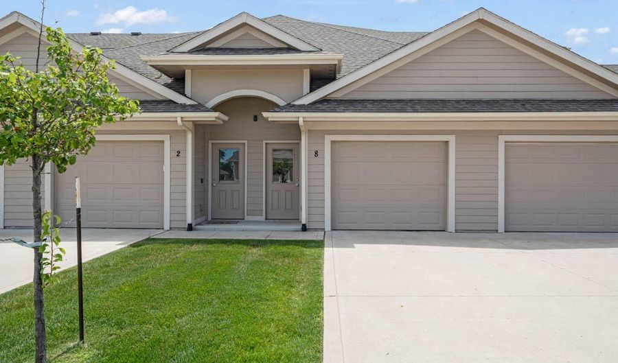 2503 NE Oak Dr 8, Ankeny, IA 50021 - 2 Beds, 2 Bath