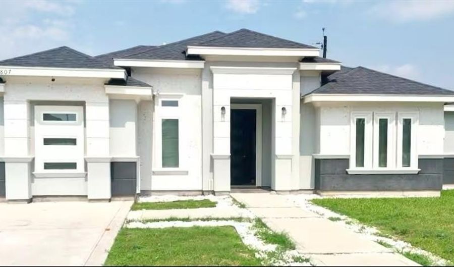 807 Lark St, Alamo, TX 78516 - 4 Beds, 2 Bath