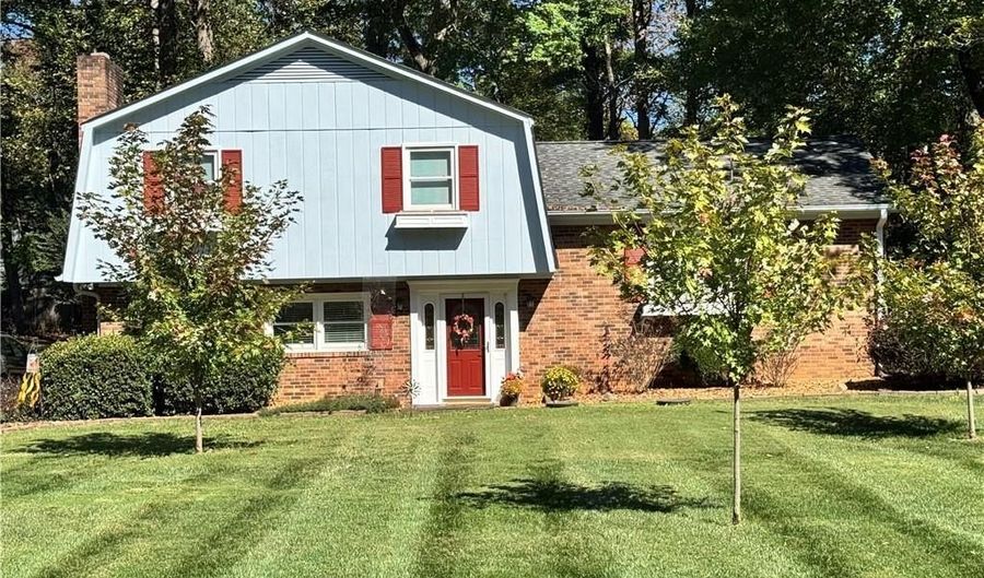 182 Woodburn Pl, Advance, NC 27006 - 3 Beds, 2 Bath