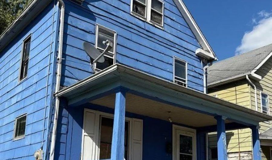 209 Cole Ave, Akron, OH 44301 - 3 Beds, 1 Bath