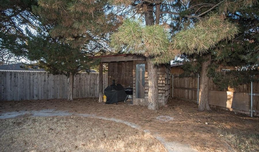 3502 LANGTRY Dr, Amarillo, TX 79109 - 4 Beds, 2 Bath