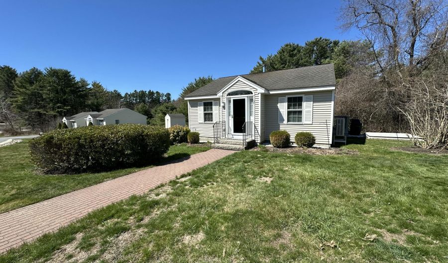 37 Mill Stream Ln, Arundel, ME 04046 - 1 Beds, 2 Bath