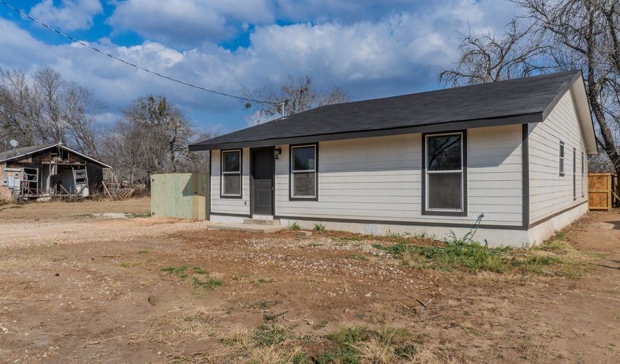 1214 Hough, Adkins, TX 78101 - 3 Beds, 3 Bath