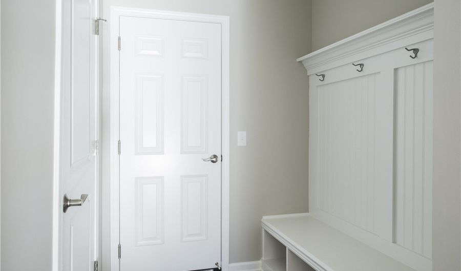 965-1 Memory Ln, Aurora, OH 44202 - 3 Beds, 3 Bath