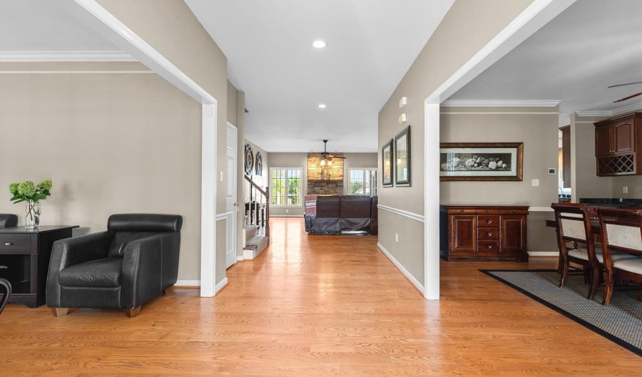 15421 CONRAD SPRING Rd, Boyds, MD 20841 - 5 Beds, 5 Bath