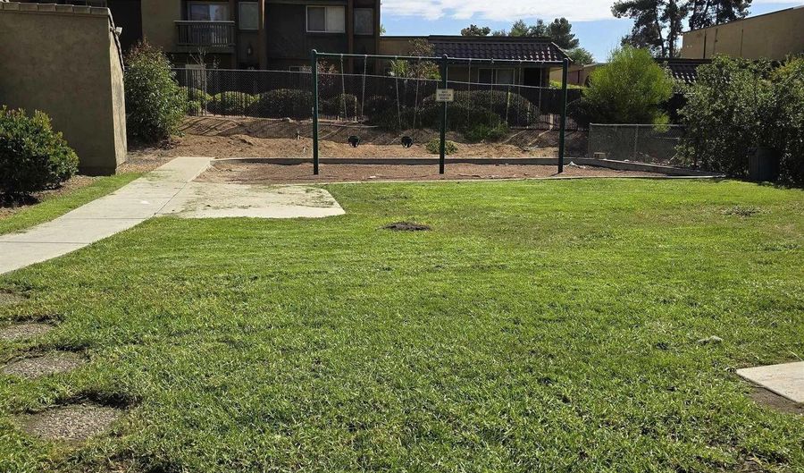 1350 N Escondido Blvd 69, Escondido, CA 92026 - 2 Beds, 1 Bath