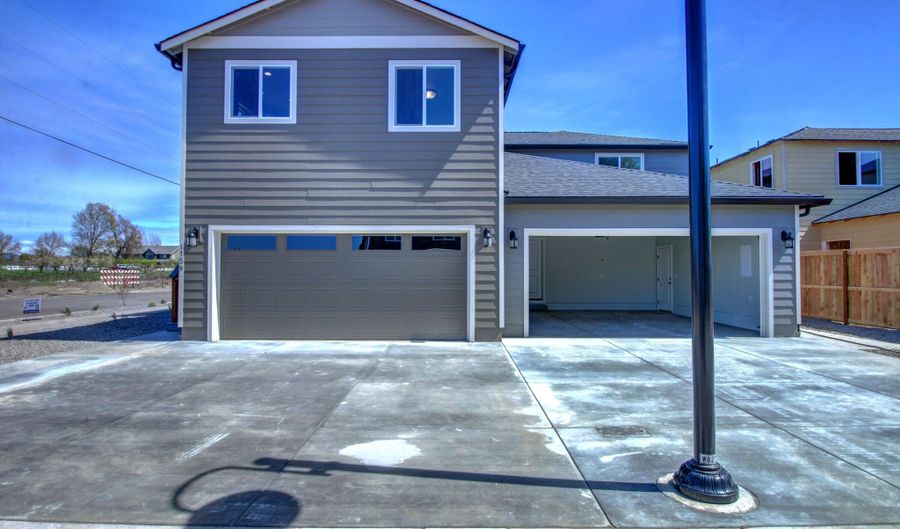 1157 Annalise St, Central Point, OR 97502 - 3 Beds, 3 Bath