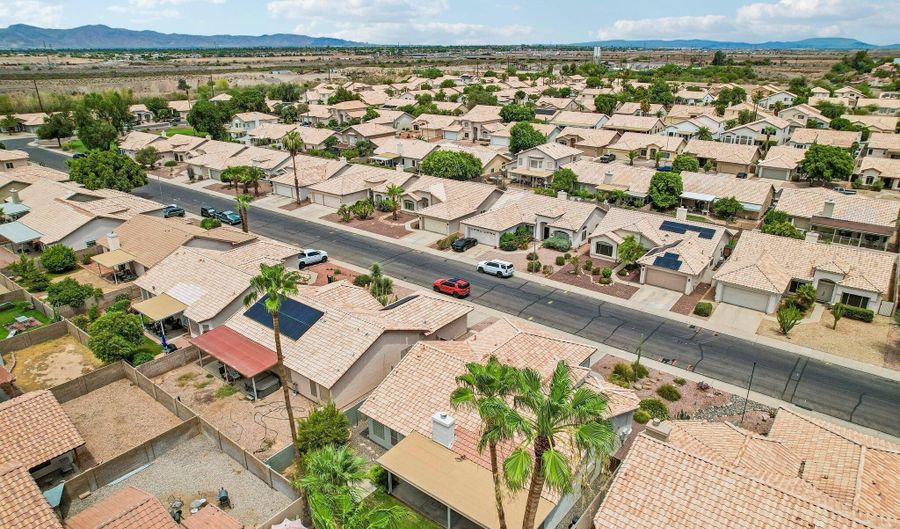 11542 W CYPRUS Dr, Avondale, AZ 85392 - 3 Beds, 2 Bath